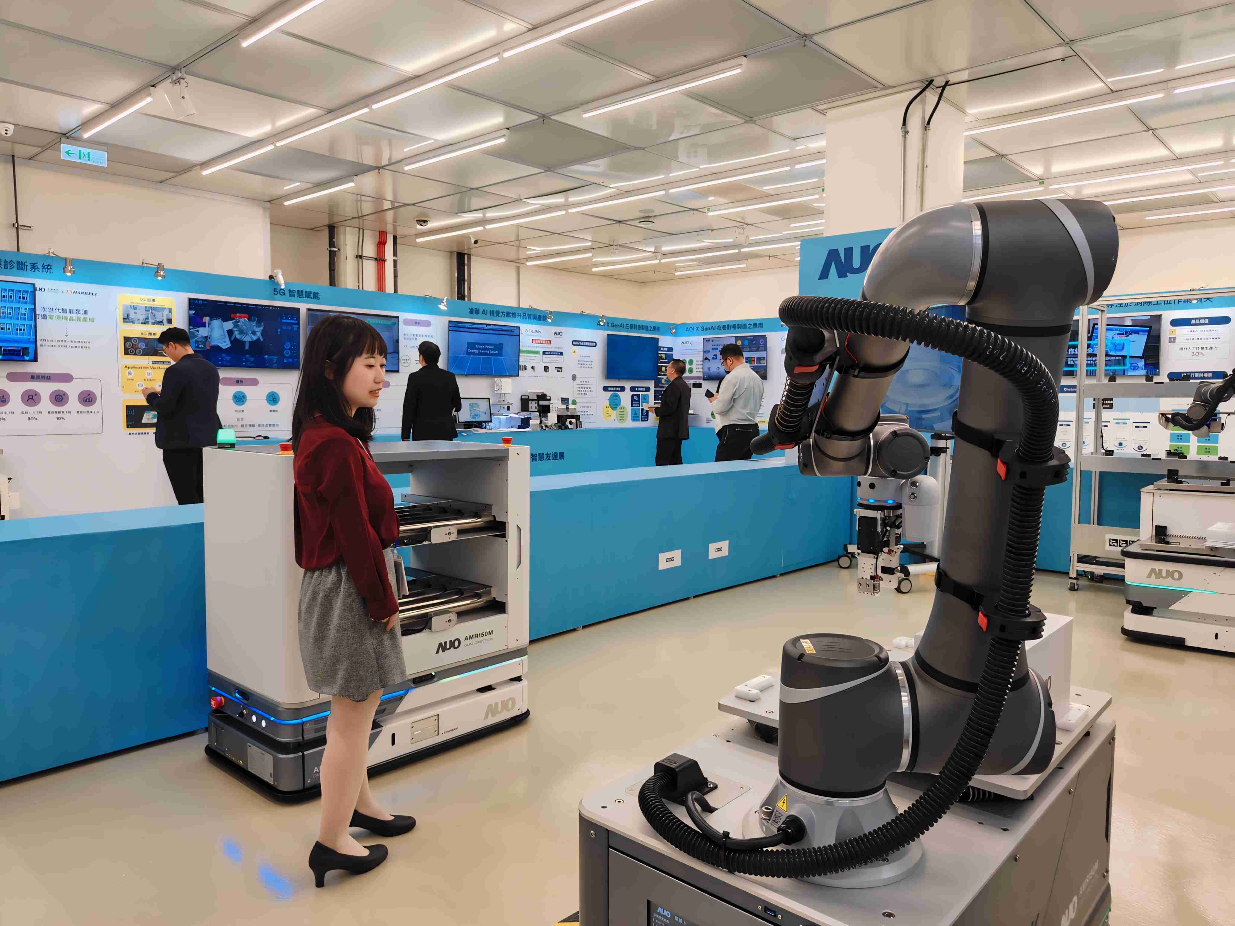 2024智能YAXIN111展邀集生态圈伙伴共同参展，，，从数字应用、、、、净零减碳到能源发展，，，，创造全方位永续商机，，，，携手生态圈伙伴迈向永续未来